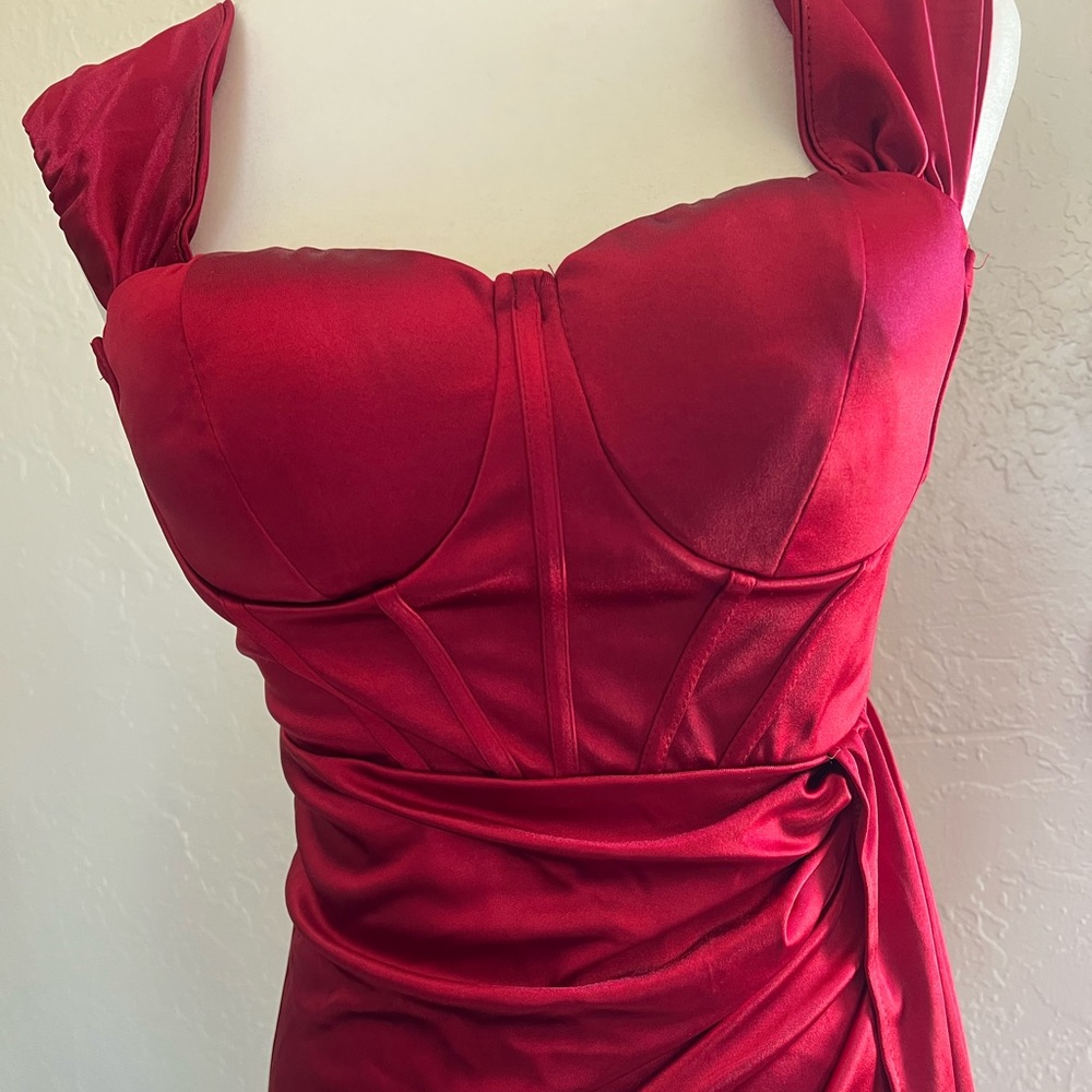 SLIT THIGH DRAPED SIDE BUSTIER SATIN BURGUNDY DRESS - Picture 3 of 13